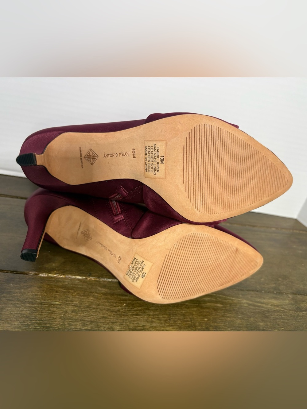 NEW Antonio Melani Kamerin Burgundy Satin Ankle Boots Size 10 - Picture 8 of 10